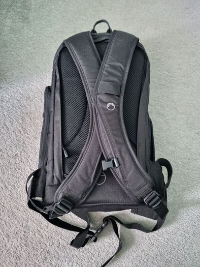 Lowepro Flipside 300 Camera Backpack