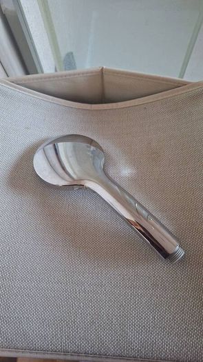 shower head