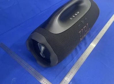JBL Boombox 4