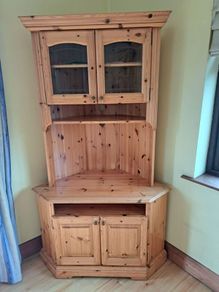 Pine Corner Dresser