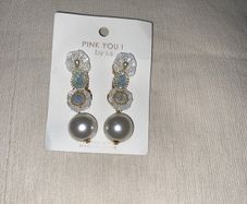 Pearl earrings
