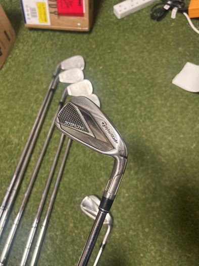 Taylormade Stealth irons 4-PW