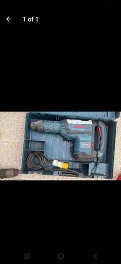 Bosch Professional GSH 7 VC SDS Max DemoliBreaker