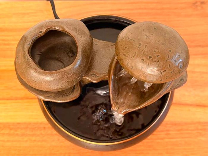 Beautiful Zen indoor water fountain in excellent working condition.