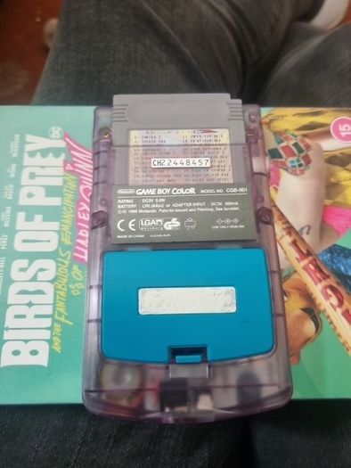 gameboy colour in perfect working order has different battery cover