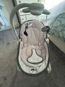 baby rocker and napper
