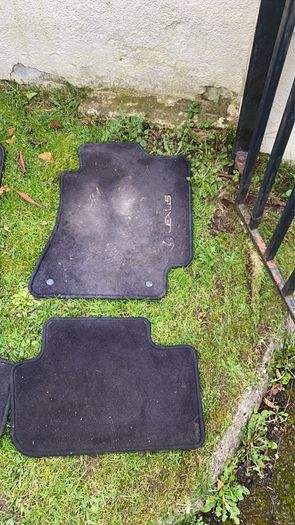 lexus is200 floor mats black is 200