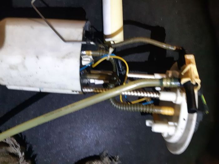 Audi A6 Avant C6 2006 Fuel Pump 4f0919051p