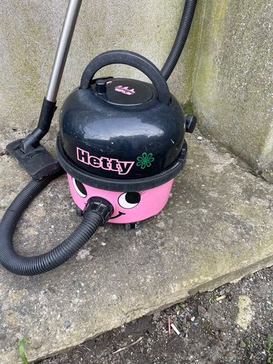 Numatic Hetty vacuum cleaner 1200 W /1000 W