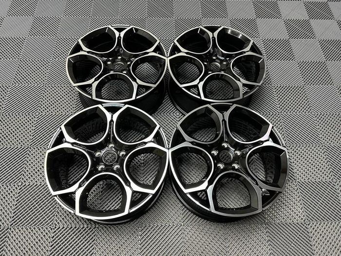 18 19" Inch Queenstown Style Alloy Wheels VW Golf MK5 MK6 MK7 MK8 Audi A3 Seat Caddy Skoda 5x112