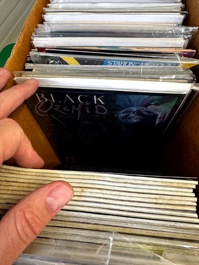 DC Long Comic Box w 250 comics for Sale