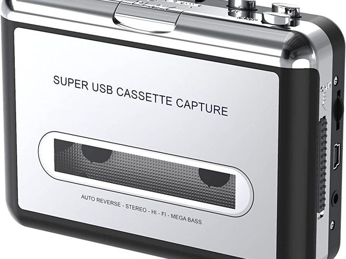 Portable Cassette Player/Cassette to MP3 Converter Capture Cassette Tape to MP3/CD Audio via USB (FREE POSTAGE)