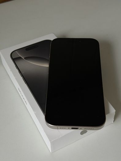 iPhone 16 Pro 128GB Natural Titanium
