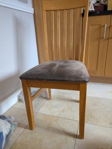 Oak table and Chairs