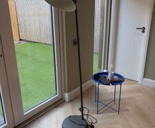 Floor lamp