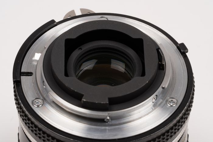 Nikon Ai-s Micro NIKKOR 55mm f/2.8 MF Macro Lens [near Mint]