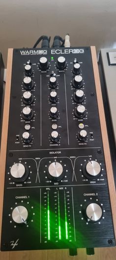 Ecler WARM 2 DJ Mixer