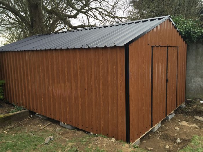 Garden Sheds Woodgrain Steel Cladding