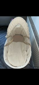 Moses Basket with stand