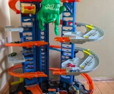 Hot wheels Ultimate Garage