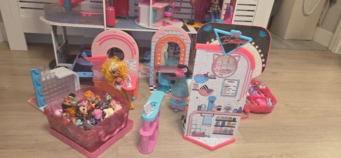 LOL doll house bundle