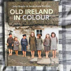 Old Ireland in colour