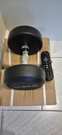 brand new 2x17.5kilo dumbbells