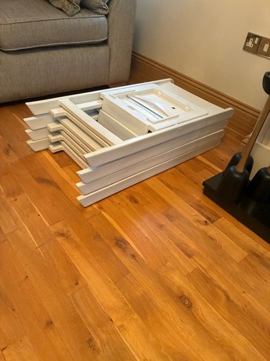4 Folding Chairs