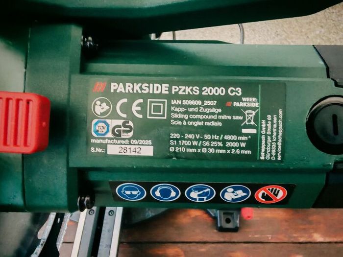Mitre saw