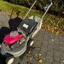 honda lawnmower Image 2