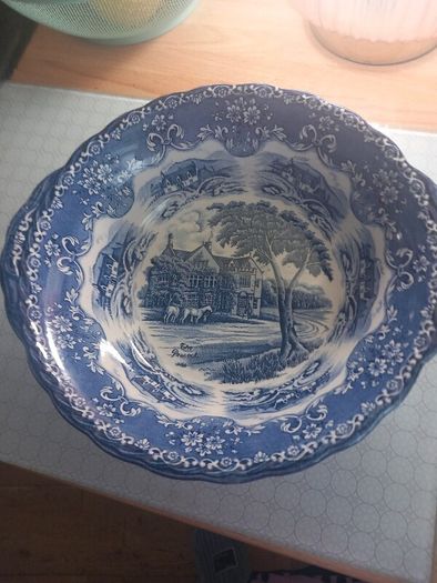 serving bowl