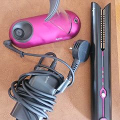 Dyson  hair straightener