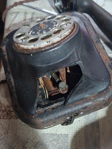 2 Black Metal Rotary Dial Telephones for parts or repair, 1930s rotary sets, Postage available or Collection