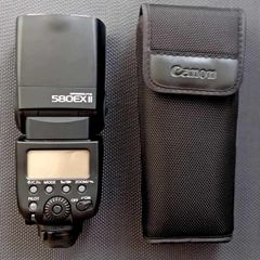 Canon Speedlite 580EX II . Viltrox -JY680A,- JY610C