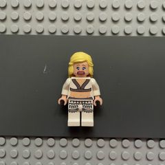 lego Indiana jones iaj032 Willie Scott minifigure- Sacrificial Outfit