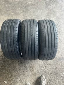 225/45/19 X3