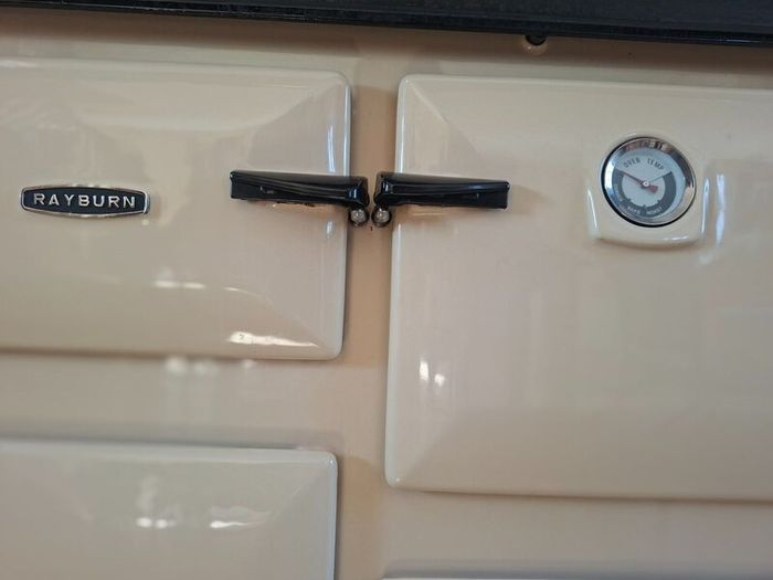 Rayburn cooker