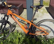 BTWIN Rockrider mountain bike.