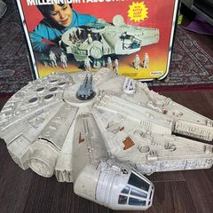Star Wars Millennium Falcon (1970's Palitoy)