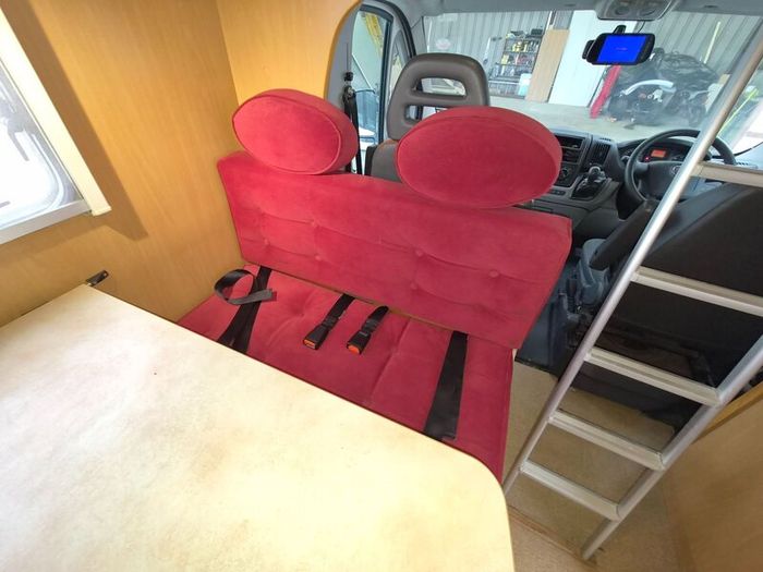 Camper