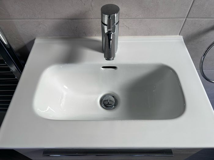 vanity unit and sink.
