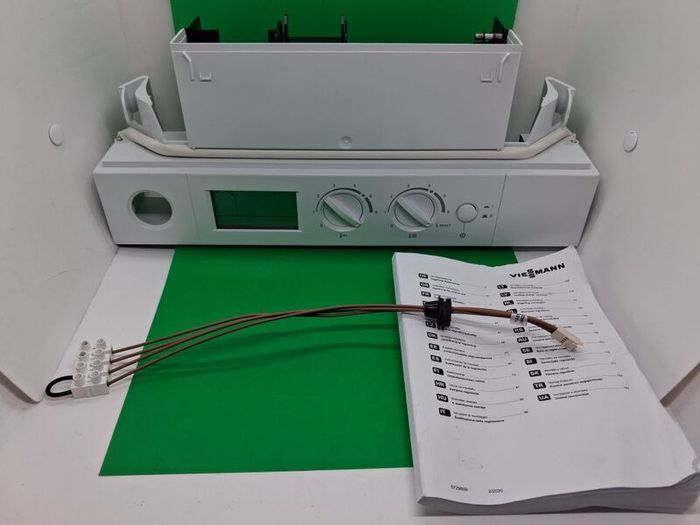 Postage - Viessmann PCB Vitodens 100W Boiler Control Board 7841748