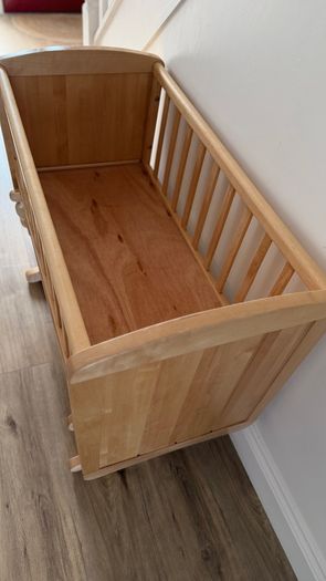 Small Baby Crib