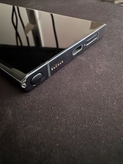 Samsung Galaxy S22 Ultra - 256Gb