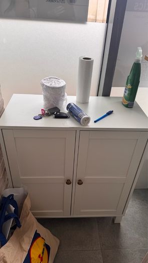 cabinet white free
