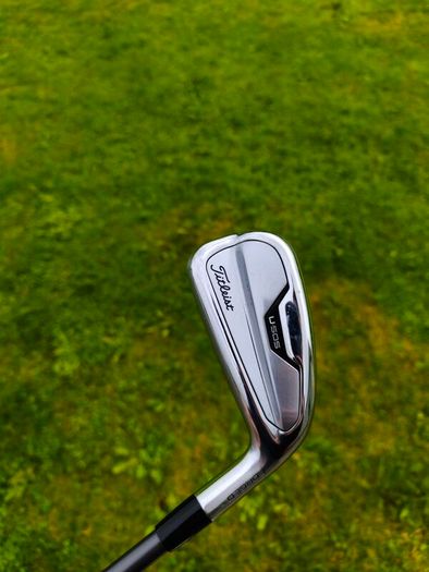 Titleist u505 2 iron