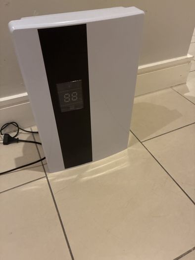 dehumidifier for home use with remote control like new