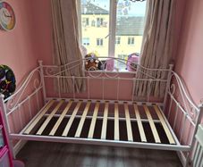 single day bed