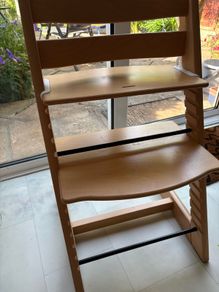 Stokke Tripp Trapp High Chair Bundle Natural, Baby Set, Tray, Harness, Gliders