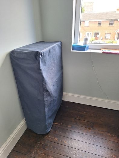 Fold up guest bed